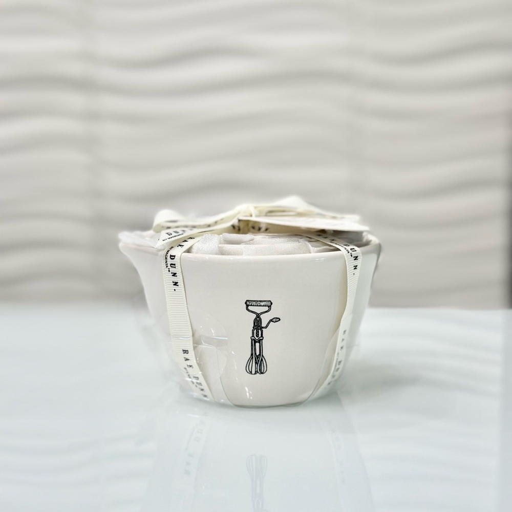 Rae Dunn ICON Measuring Cups
